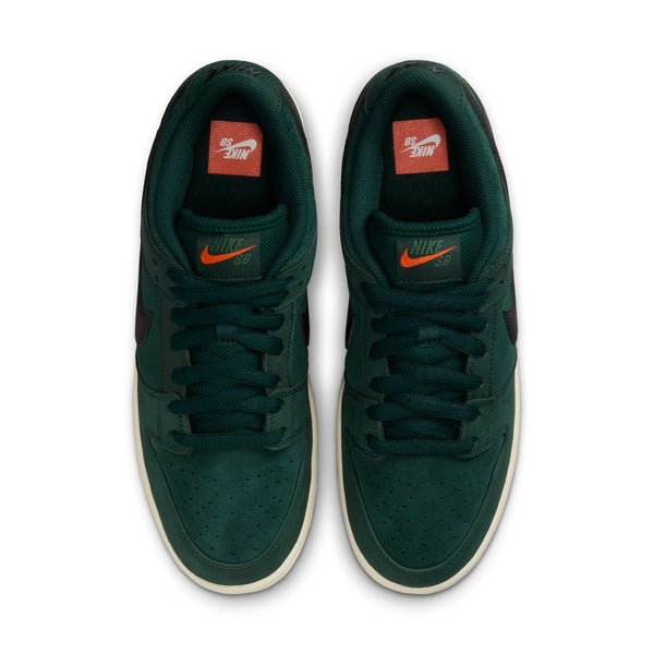 Nike SB Dunk Low Deep Fir PREORDER - Sneakers