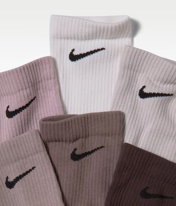 Nike Everyday Elevated Crew Socks (6 Pairs) -גרביים