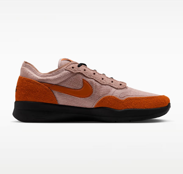 Nike SB -PS8 Bio Beige/Black/Ceramic*Pre Order*