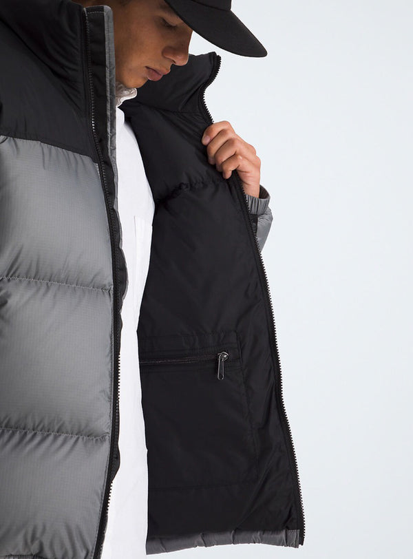 North Face 1996 Retro Nuptse Smoked Pearl
