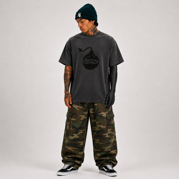 LIGHTWAVE Destroyed Bomb Tee - Pepper - T-Shirt