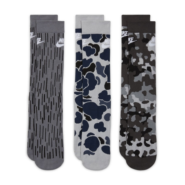 Nike Everyday Essential (3 Pairs) - Socks