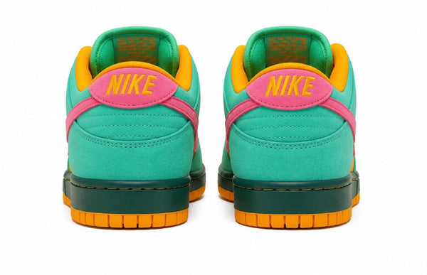 Nike SB Dunk Low Green Noise/Watermelon PREORDER - Sneakers