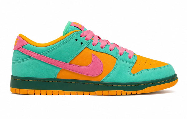 Nike SB Dunk Low Green Noise/Watermelon PREORDER - Sneakers