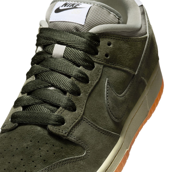 Nike SB Dunk Low Pro B Sequoia PREORDER - Sneakers