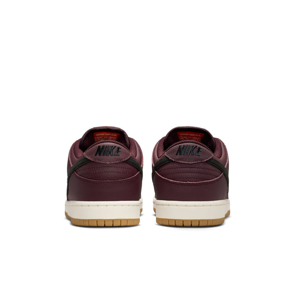 Nike SB Dunk Low Pro Burgundy Crush PREORDER - Sneakers