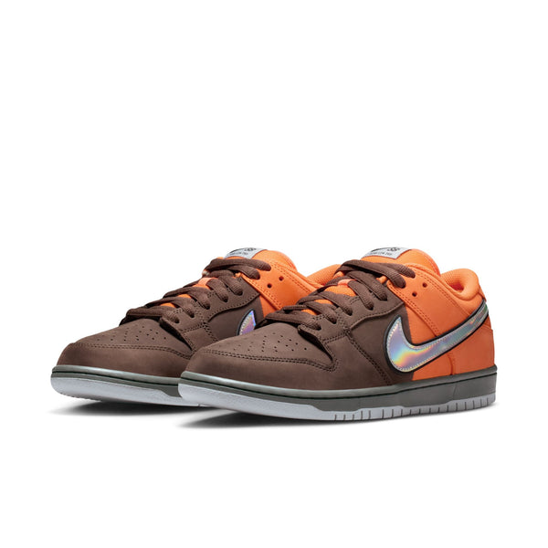 Nike SB Dunk Low Pro Muni Fast Pass PREORDER - Sneakers