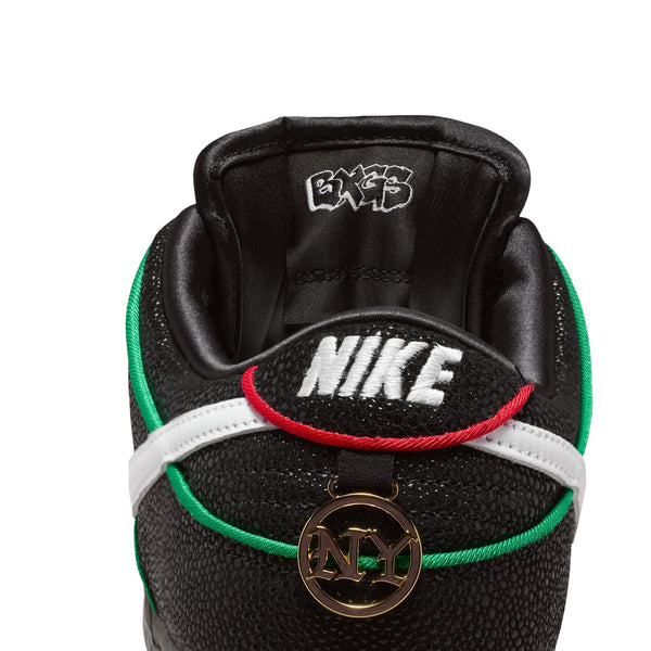 Nike SB Dunk Low Pro x Bronx Girls Skate Black and Challenge Red PREORDER - Sneakers