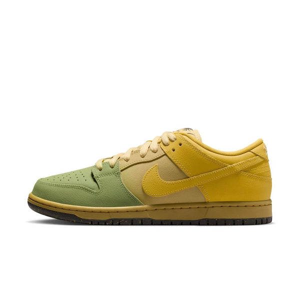Nike SB Dunk Low Saffron Quartz PREORDER - Sneakers