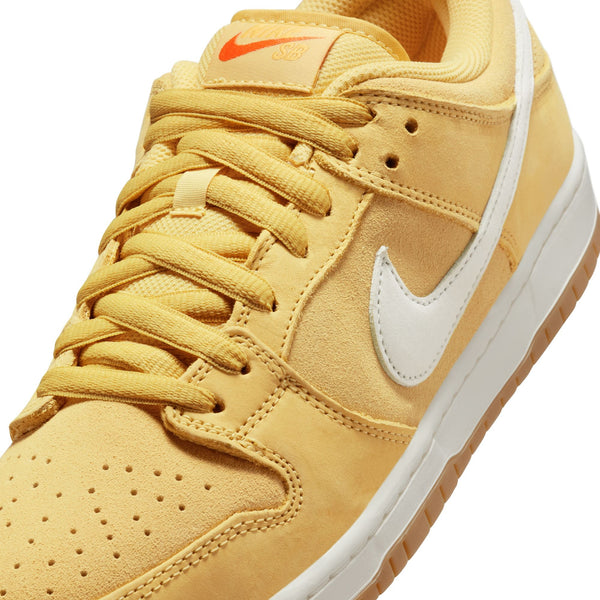 Nike SB Dunk Low Saturn Gold PREORDER - Sneakers