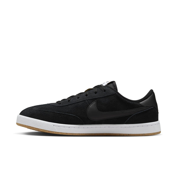 Nike SB FC Classic Skate Shoes PREORDER - Sneakers