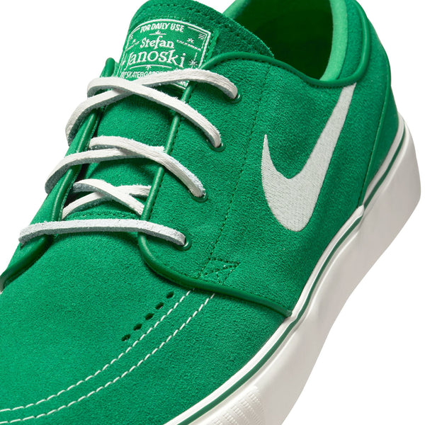 Nike SB Zoom Janoski OG+ Pine Green PREORDER - Sneakers