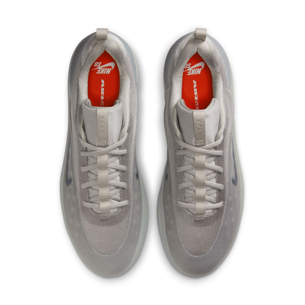 Nike SB Zoom Nyjah 4 College Grey Bright Crimson PREORDER - Sneakers