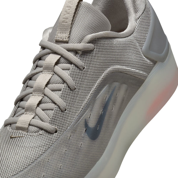 Nike SB Zoom Nyjah 4 College Grey Bright Crimson PREORDER - Sneakers