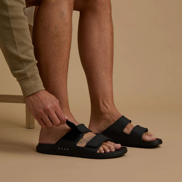 Oasis Adapt Black כפכפי גברים - Flip Flop